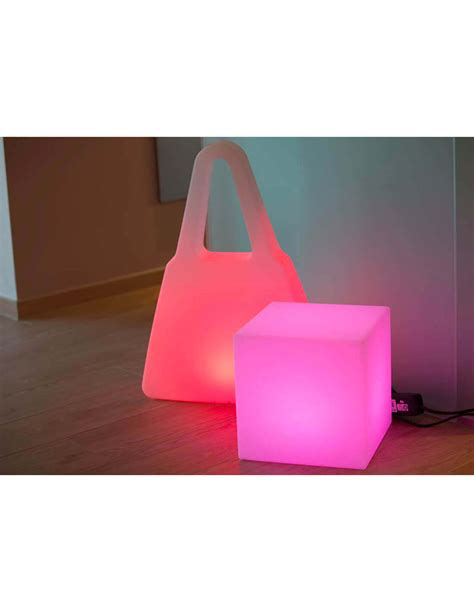 Cube Lumineux Blanc Ou Multicolore Lampe Seasons Design Chez Ksl Living