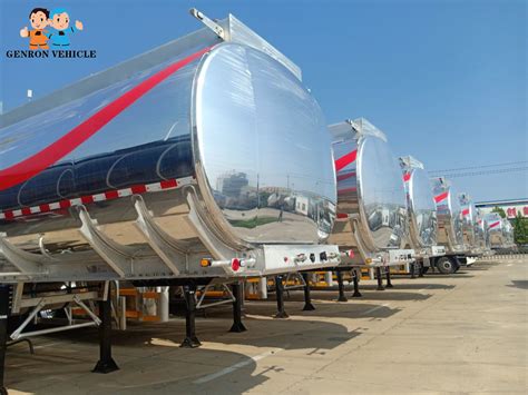 3 Axles 42000l Beautiful Mirror Aluminum Liquid Tanker Trailer Exported To Saudi Arabia