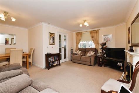 Cooper Court Maldon Cm Bedroom Flat For Sale