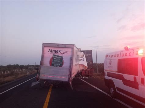 Muere Conductor De Quinta Rueda En Choque NTR Zacatecas