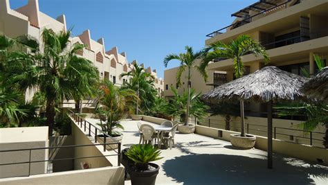 Club La Costa Los Cabos - Golf Course Condominiums