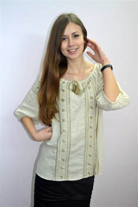 Ukrainian Linen Embroidered Blouse White On White Ward Pattern