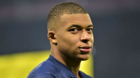 PSG news: Mbappe challenges PSG to take next step in Champions League ...