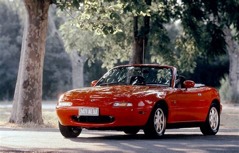 Miata At 25 How Roadster Became A Sportscar Success Driving