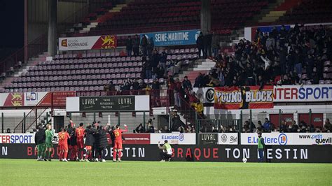 Ligue 2 un supporter de Quevilly Rouen et sa mère agressés après la