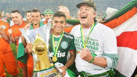 Saiba como o Palmeiras gastou R 100 milhões para quebrar um tabu de 22