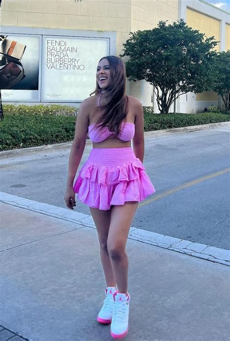 Nia Sharma Rocks In Pink Bikini Top And Mini Skirt While On Vacation In Miami See Pics