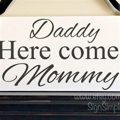 Daddy Here Comes Mommy Ring Bearer Sign Flower Girl Sign Etsy