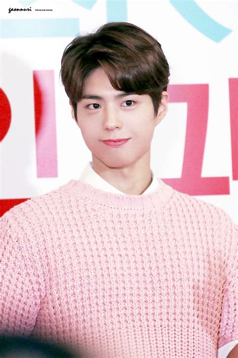 a literal angel park bo gum 사진 Bo gum Park bo gum moonlight