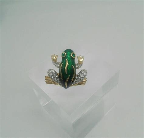 Attwood And Sawyer Green Frog 22 Gold Plated Enamel S Gem