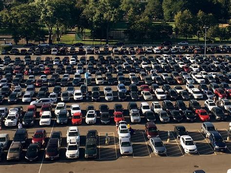 Woodstock Mall Parking Lot Full On Black Friday, Prompting Closures | Woodstock, GA Patch