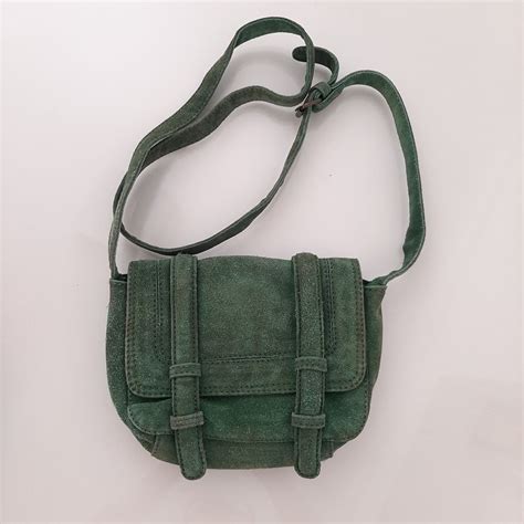 Bolsa Zara Em Couro Nobuck Verde Tiracolo Cm Comprimento Por