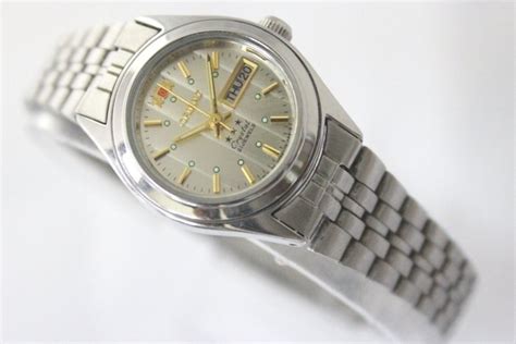 Orient 3 Star Crystal – Women's Wrist Watch – Near Mint - Catawiki