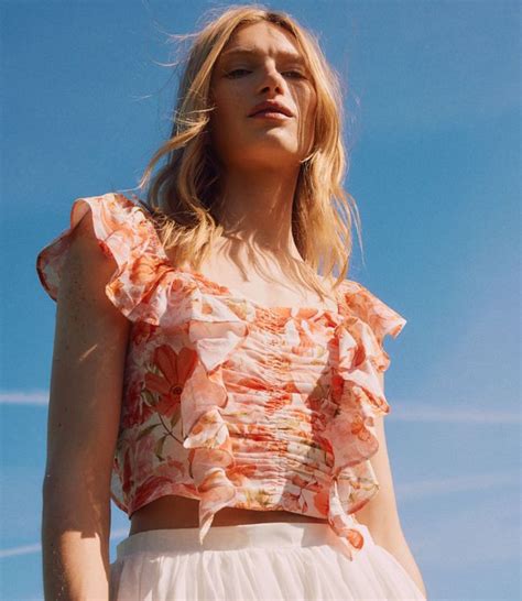 Hot Weather Outfits What To Wear When It S Just Too Hot