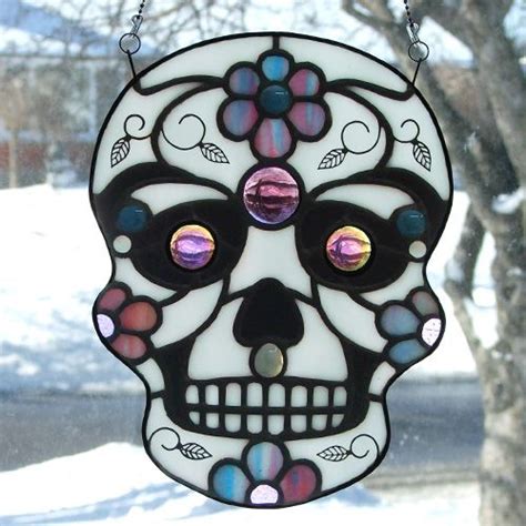 Stained Glass Sugar Skull Sugar Rush Stained Glass Juanita Sim S Delightful Arte Em Vidro