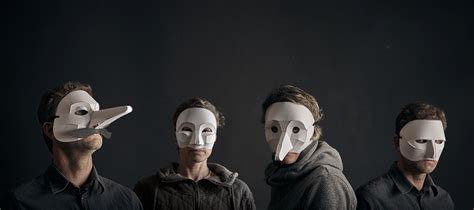 Online Making And Using Commedia Dellarte Masks — Learning Through Theatre