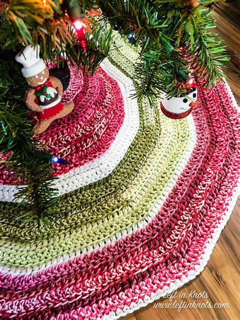 Free Crochet Christmas Tree Skirt Patterns