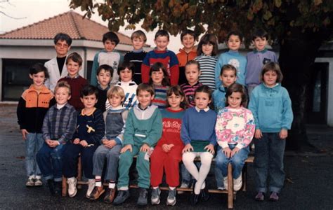 Photo De Classe Ce De Ecole Primaire Saint Barthelemy De Vals