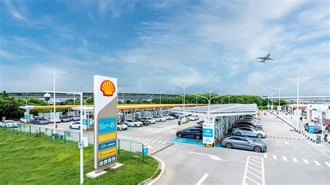 Shell And BYD Massive Charging Station Puts US EV Infrastructure To Shame