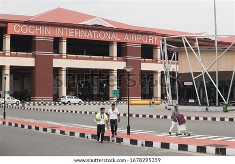 Kochi Airport Terminal Photos, Images and Pictures