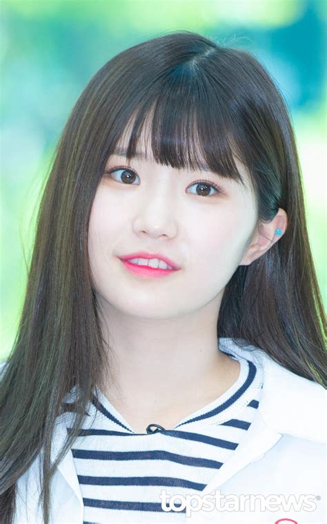 Hd포토 프로미스나인fromis9 송하영 ‘하영 Is 뭔들 팩트인스타 최시율 기자 톱스타뉴스