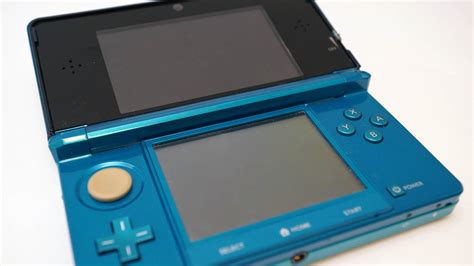 Nintendo 3DS (Blue) - videogamesmuseum.org