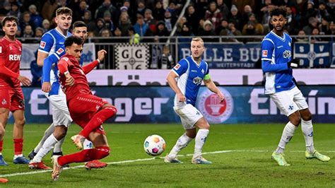 1 Fc Köln Zieht Mit Sieg Bei Darmstadt An D98 Vorbei Fußball News