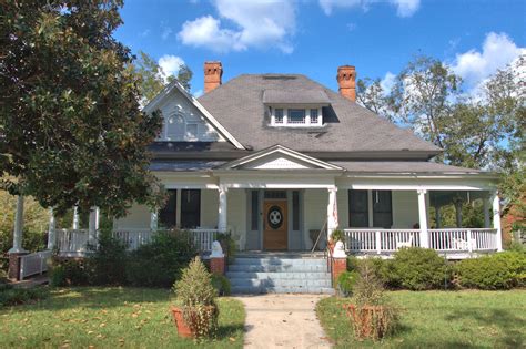 Eclectic Cottage Baxley Vanishing Georgia Photographs By Brian Brown