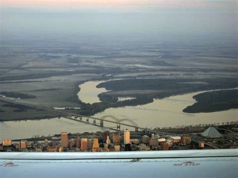 Memphis Mississippi River Hernando De Soto Bridge Ar Flickr