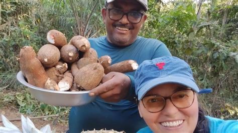 Começamos a fazer a limpeza no sitio e fizemos também uma pequena