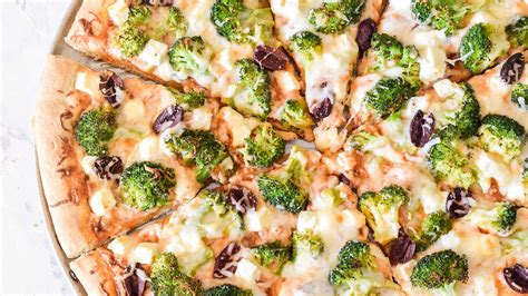 Broccoli Pizza (Easy Recipe) | Hello Little Home