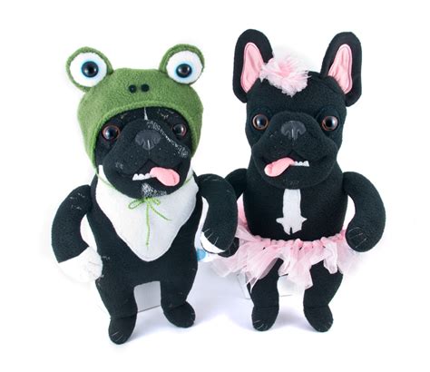 Custom dog toys based on phtos of the real dogs! 2014 on Behance