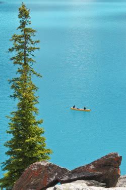 Naked Hiker Touchdisky Moraine Lake Porn Photo Pics