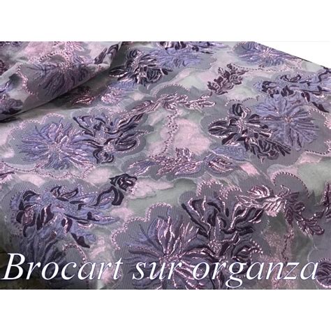 Tissu Brocart Au M Tre De Luxe En Motifs Fleurs Floqu Violette Sur