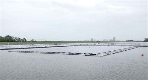 Singapore Unveils One Of The World S Biggest Floating Solar Panel Farms