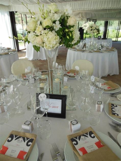 Elegant Table Arrangements For This Villa Baroncino Wedding Romantic