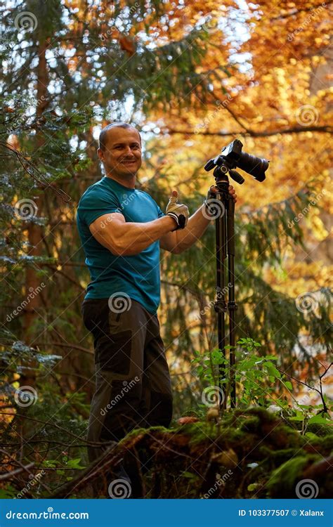 Professional Nature Photographer Stock Image Image Of Digital