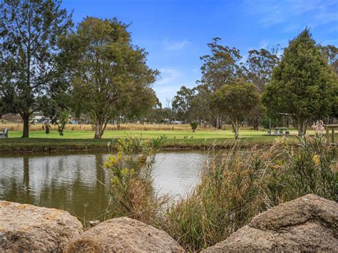 Crows Nest Tourist Park Caravan Park In Crows Nest Qld