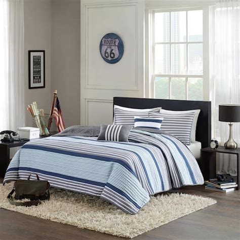 Intelligent Design Matteo Piece Blue Full Queen Coverlet Set Id