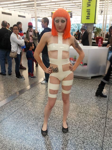 Fifth Element Leeloo Cosplay In 2024 Leeloo Cosplay Cosplay Outfits