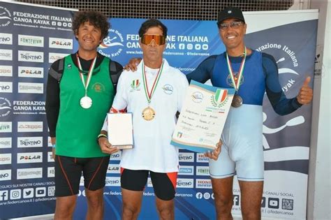 Canoa Olimpica Tre Titoli Italiani Per Il Circolo Canoa Catania Nell