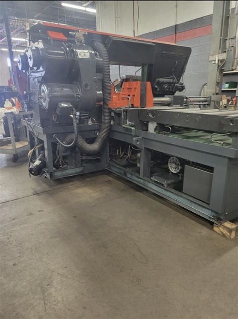 AMADA HA 500 Saws Band Horizontal Machine Hub