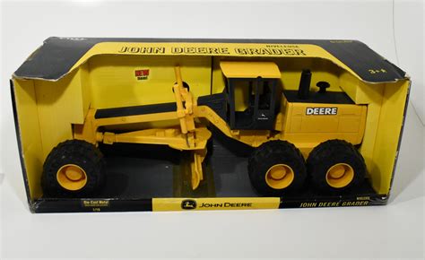 John Deere Road Grader With Modern Graphics Daltons Farm Toys