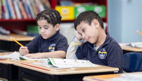 Chicago charter schools fight for future amid contract renewals this ...