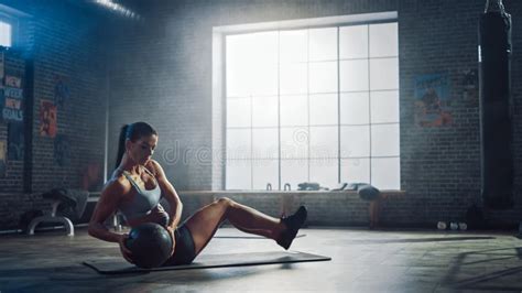 Woman Doing Ab Exercises Stock Photos Free Royalty Free Stock