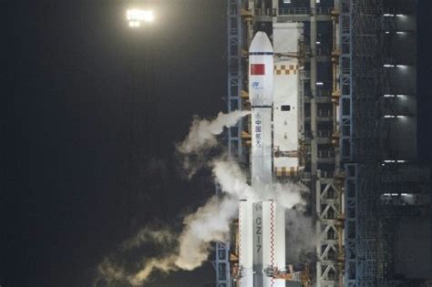 China S First Cargo Spacecraft Docks With Space Lab Borneo Post Online