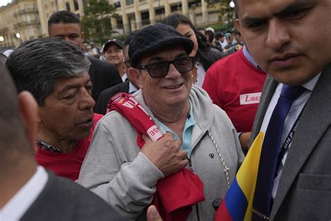 Las Antiguas Farc Denuncian Ante Petro Que Los Disidentes Los Siguen