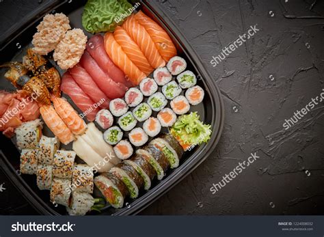 17,535 Sushi platter Images, Stock Photos & Vectors | Shutterstock