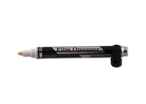 feutre opaque noir pour faire des retouches