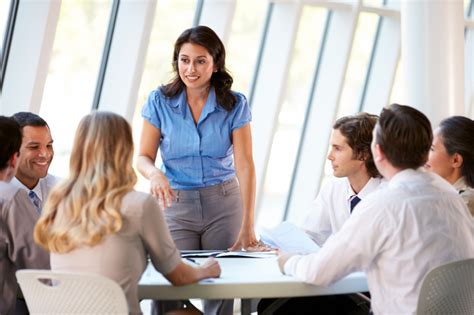 Caracter Sticas Que Definen El Liderazgo Femenino Masonerialibertaria